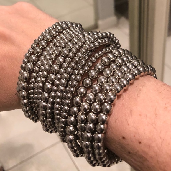 Winner's Circle gun metal Beaded Bracelets - Picture 1 of 3